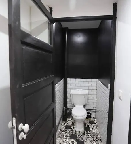 Appartement Le Vintage 100 Metres De La Gare Parking Gratuit